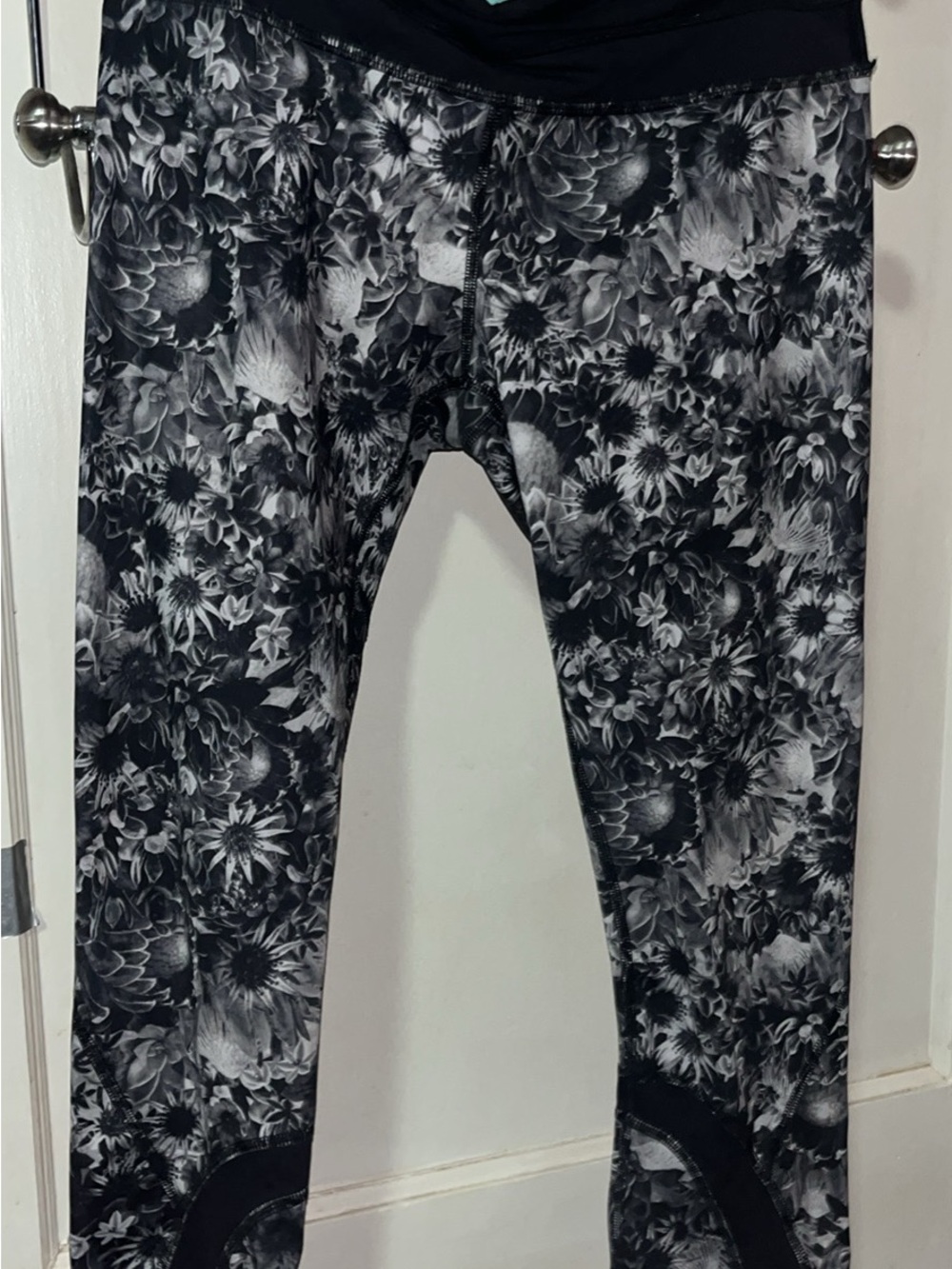 lululemon athletica Black & White Floral Leggings